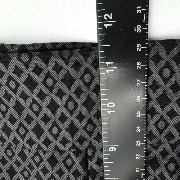 KRAZY LARRY NWT Women's 12 Gray Black Diamond Print Classic Pull-On Ankle Pants - Picture 9 of 10